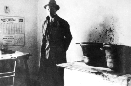 Zest&aacute;tněn&iacute; v&yacute;robn&iacute;ho podniku