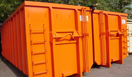 Přepravn&iacute; a odpadn&iacute; kontejnery